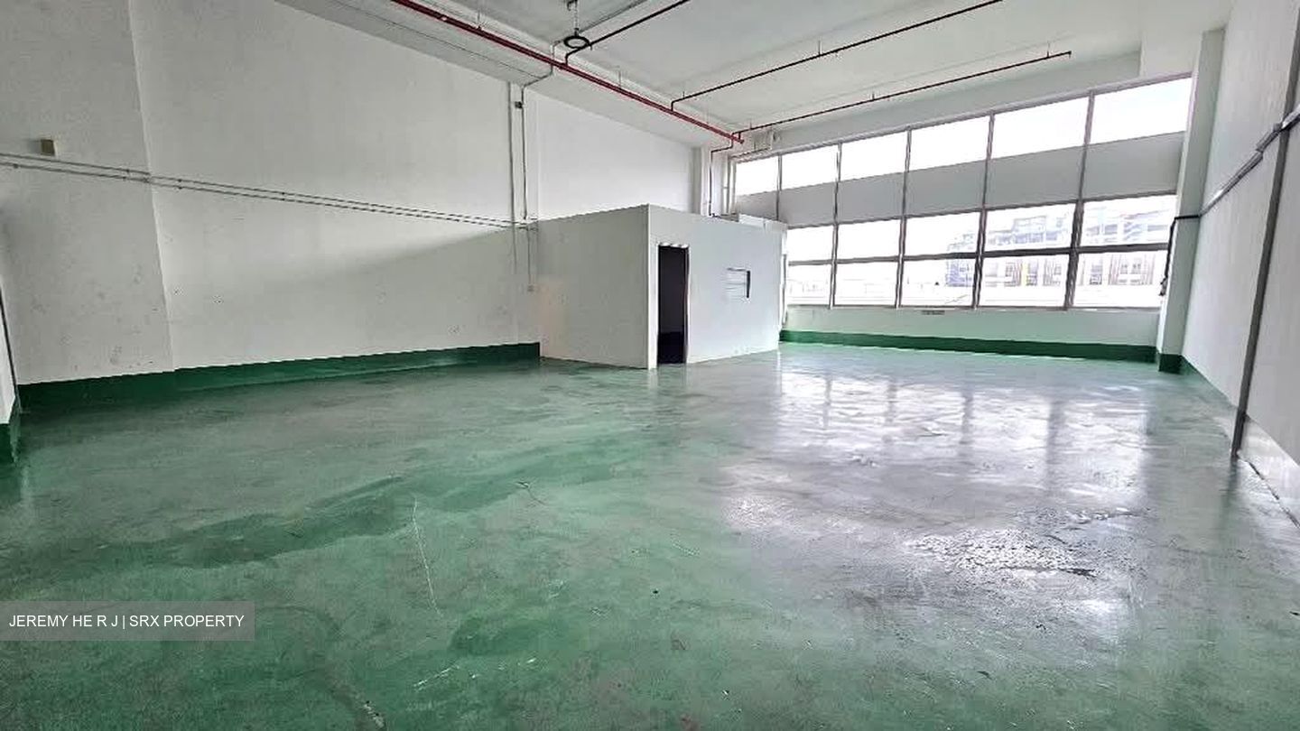 West Connect Building (D22), Factory #581160961